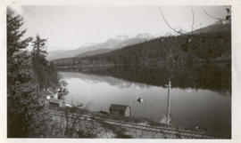 Harrop's Cottages with PGE Tracks